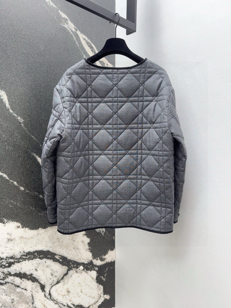 chr1st1an D10r outwear